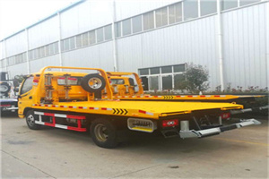 惠农区附近拖车救援搭电